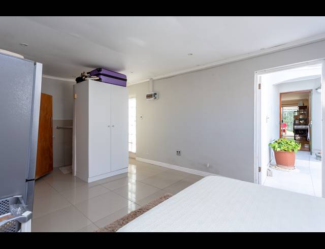 1 BEDROOM FLAT RENTED IN KIRSTENHOF
